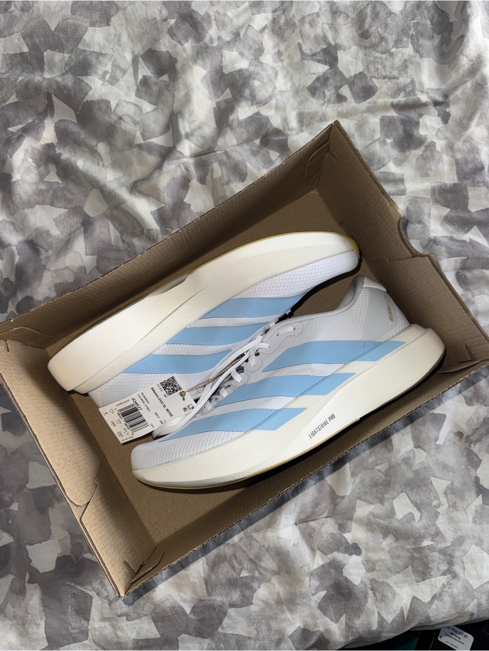 adidas men evo SL